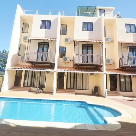 West Sand Holidays Licensed By The Tourism Authority 09926